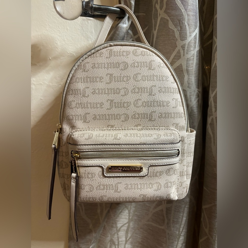 JUICY COUTURE Sandstone Rosie Backpack